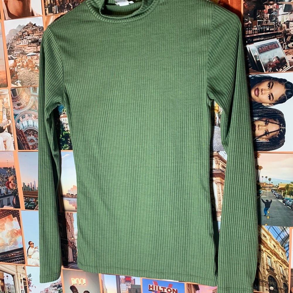 green rubbed turtleneck